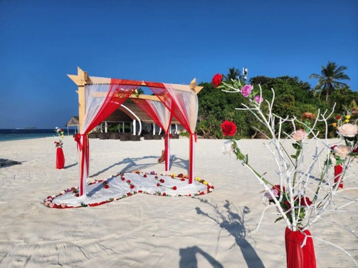 Kết hôn tại Dreamland và đón tuần trăng mật cùng chúng tôi | Weddings Dreamland Maldives