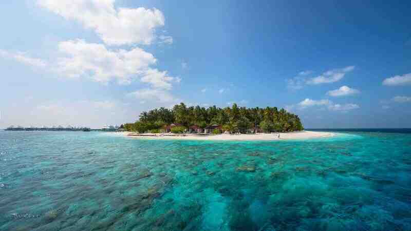 Diamonds Thudufushi Villas Maldives