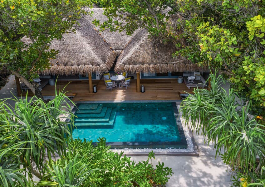 Dinh thự 2 phòng ngủ có hồ bơi trên bãi biển | Vakkaru Maldives